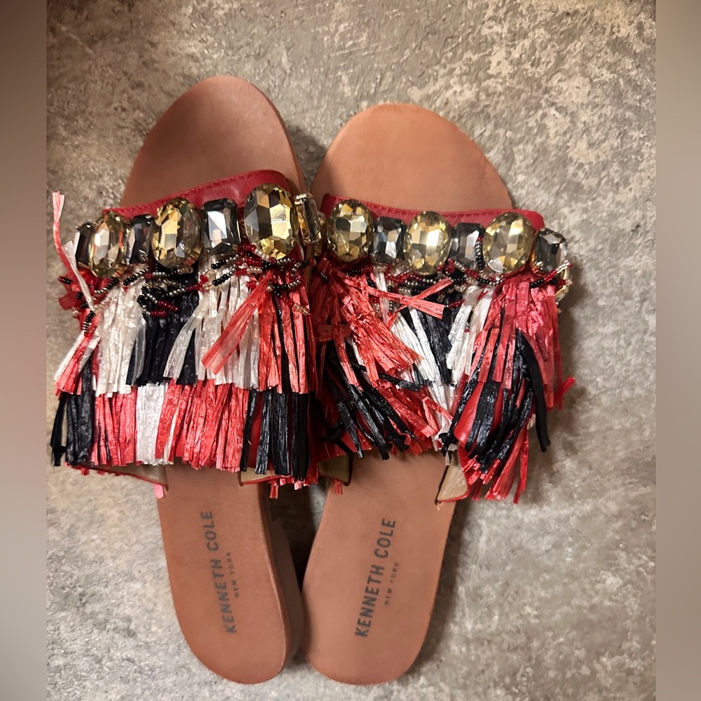 Embellished sandals with rhinestones